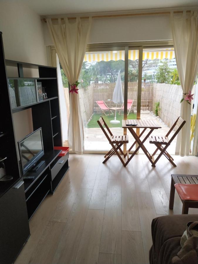 Studio Rez De Jardin Marina Baie Des Anges Villeneuve-Loubet Εξωτερικό φωτογραφία